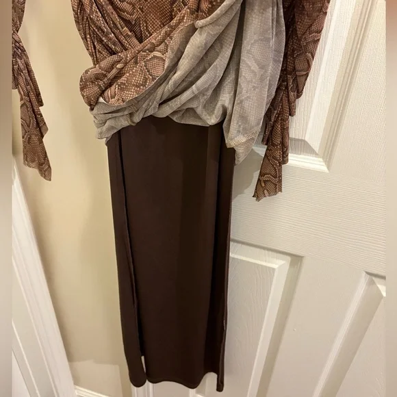 Zara Brown Long Sleeve bodycon snake print Dress - Picture 5 of 8